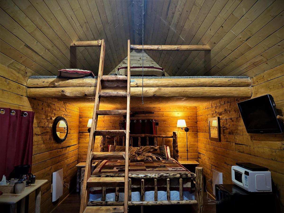Alaska Creekside Cabins In ซูเวิร์ด ภายนอก รูปภาพ